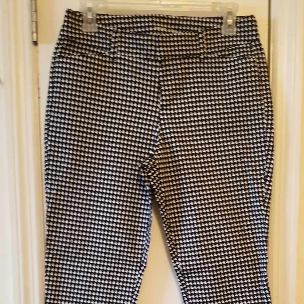 Old Navy Pixie Pants - image 1